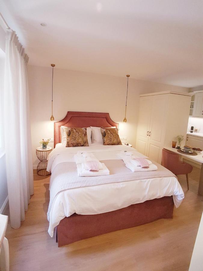 Sole E Luna Studio - Corfu Old Town ภายนอก รูปภาพ